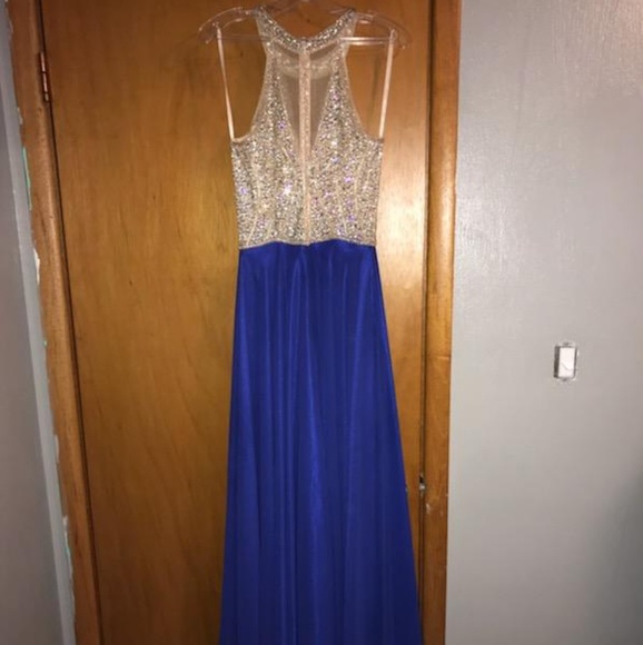 Prom Dress - Picture 2 of 4